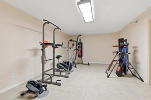 2646 Custer Parkway - Photo 17