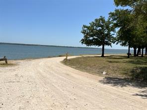 952 Lake Road - Photo 9