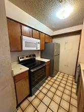 6050 Melody Lane - Photo 24