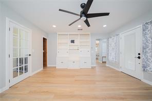 812 E 1st - Photo 25
