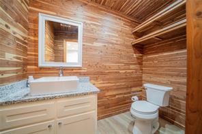 812 E 1st - Photo 26