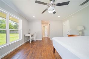 812 E 1st - Photo 28