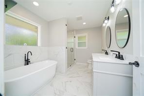 812 E 1st - Photo 29