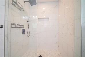 812 E 1st - Photo 31