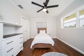 812 E 1st - Photo 35