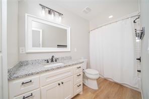 812 E 1st - Photo 36