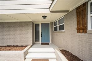 812 E 1st - Photo 5