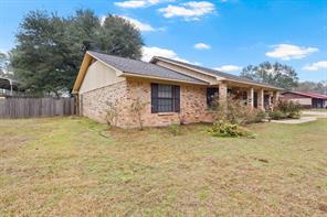 195 County Road 4164 - Photo 2