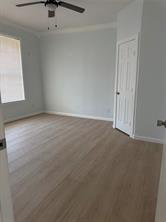 404 W Elm Street - Photo 5