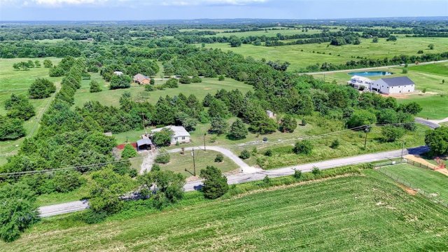 2447 Cemetery Road
