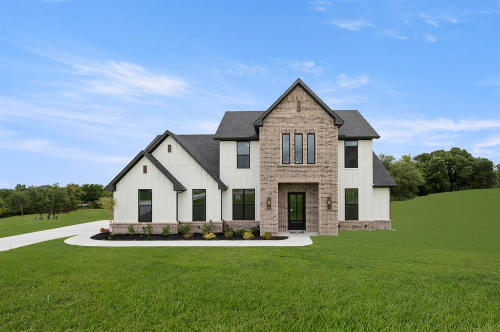 127 Oak Meadow Lane - Photo 1
