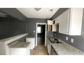 4518 Erath Street - Photo 10