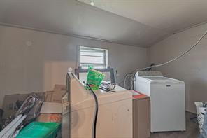 1000 N Clinton Street N - Photo 16