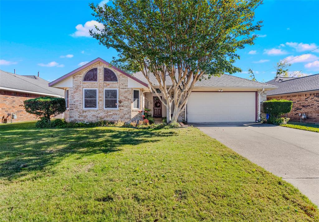 507 Azalea Drive - Photo 2