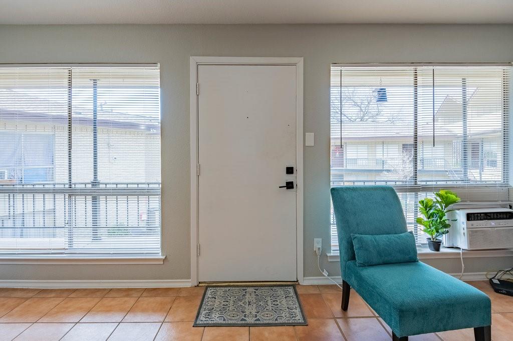 5000 Bowser Avenue - Photo 15