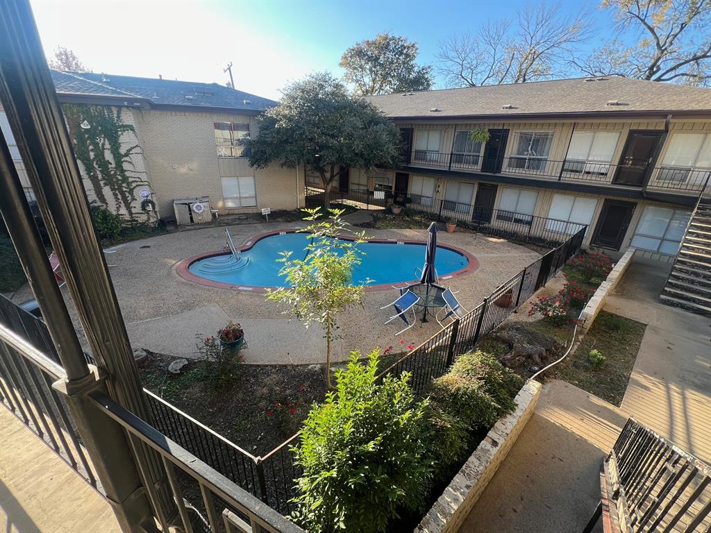5000 Bowser Avenue - Photo 16