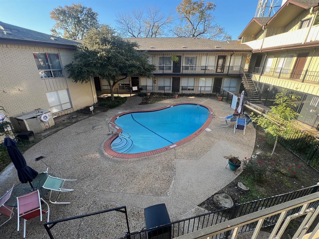 5000 Bowser Avenue - Photo 2