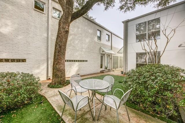 4122 Travis Street - Photo 16