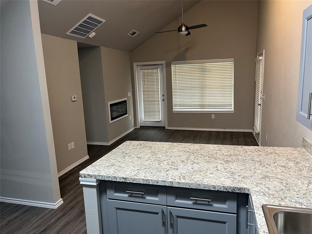 6108 Abrams Road - Photo 2