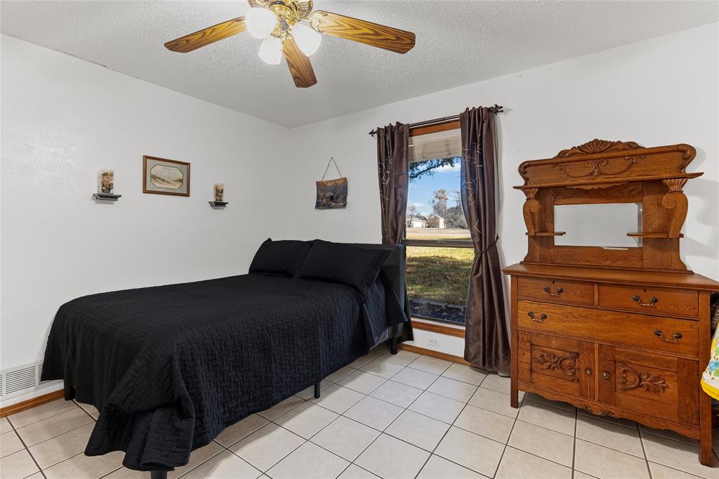 803 Westshore Drive - Photo 20