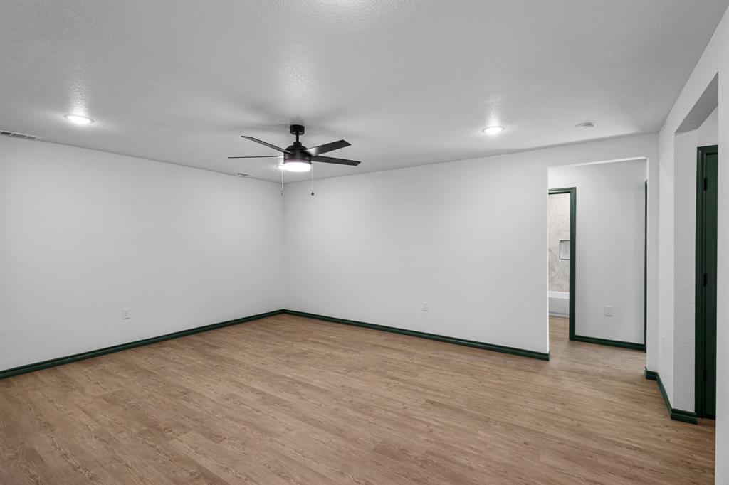 303 E Bois D Arc - Photo 10