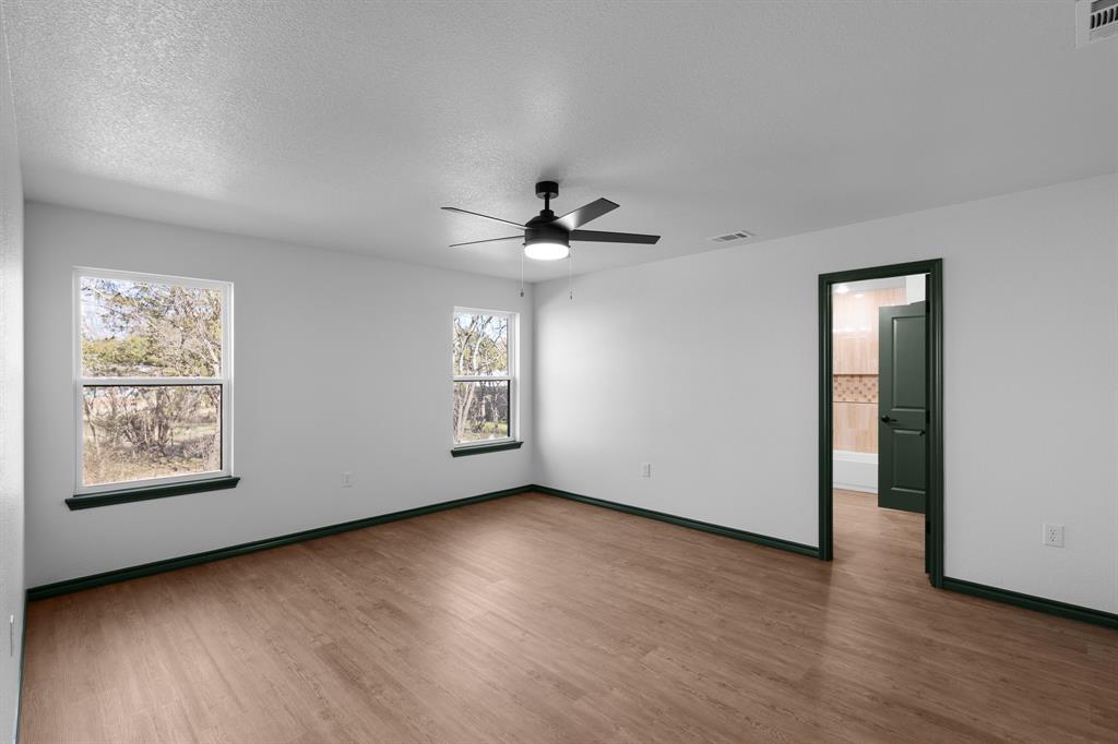 303 E Bois D Arc - Photo 14