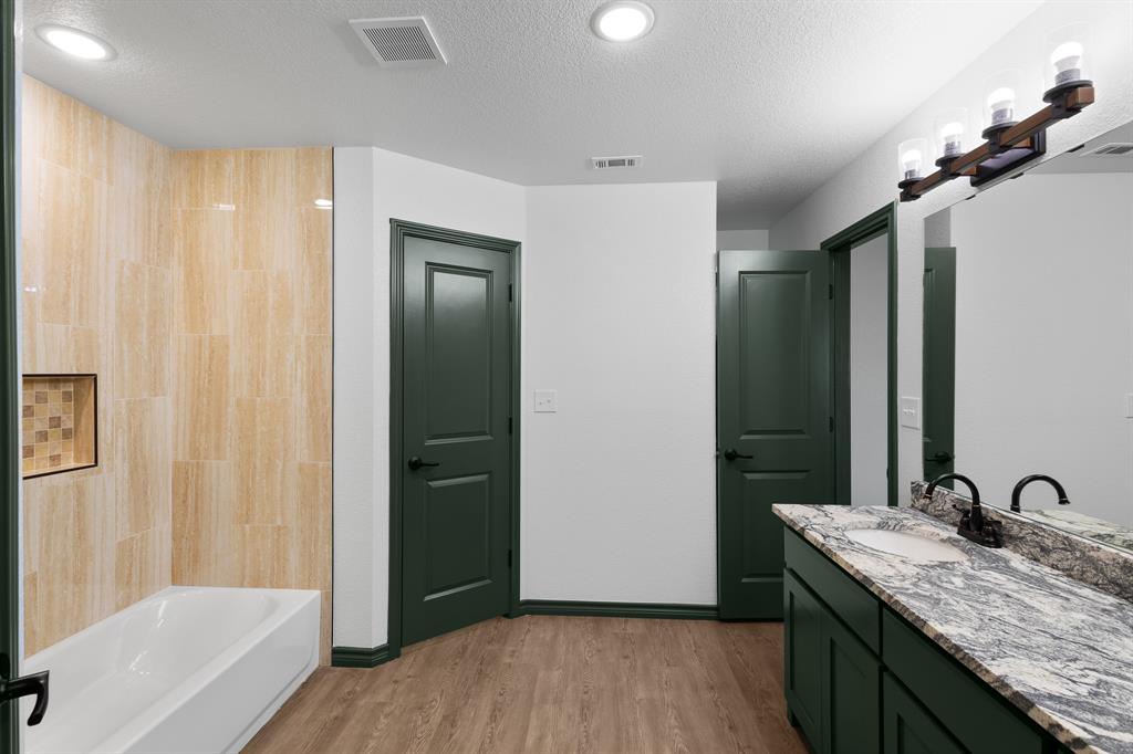 303 E Bois D Arc - Photo 21