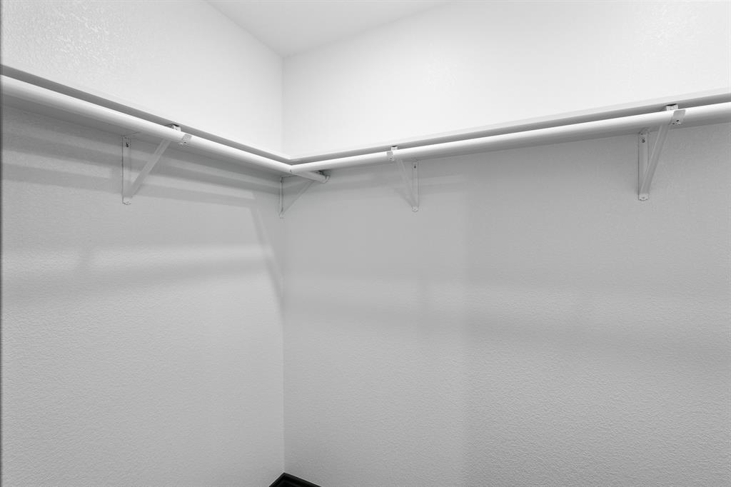 303 E Bois D Arc - Photo 22