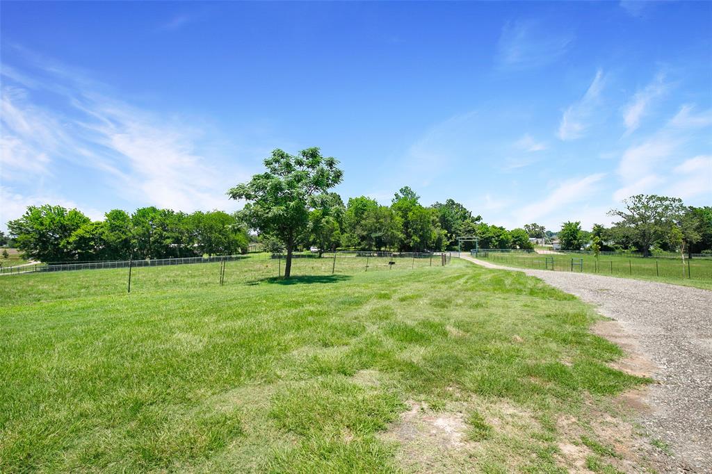 575 County Road 1214 - Photo 24