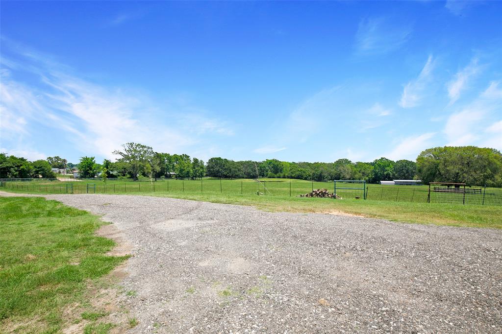 575 County Road 1214 - Photo 38