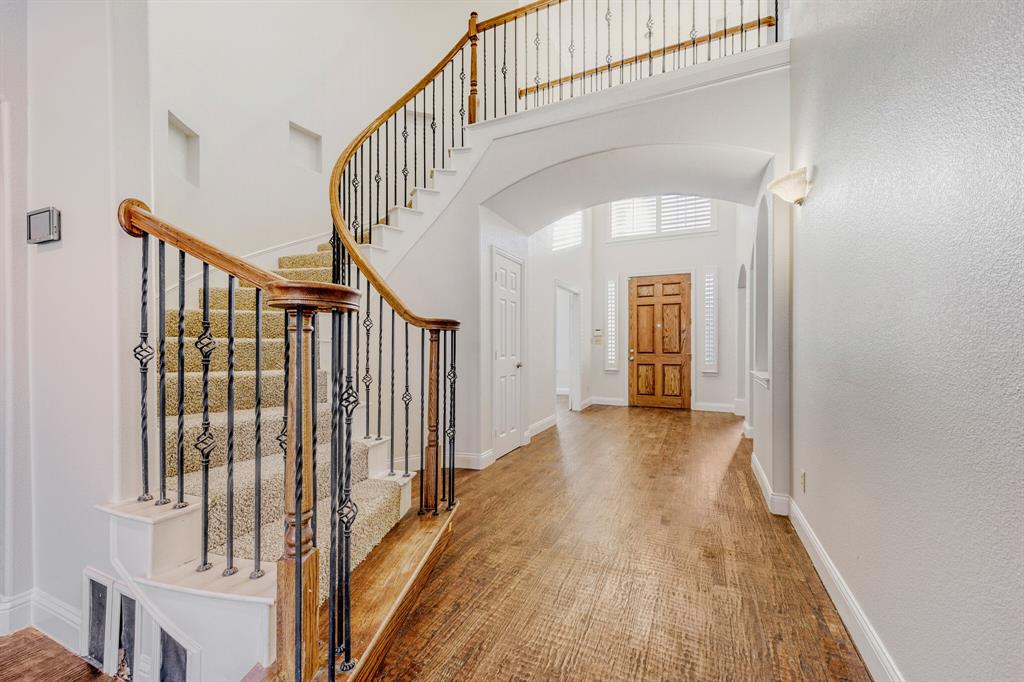6911 Bradford Estates Drive - Photo 5