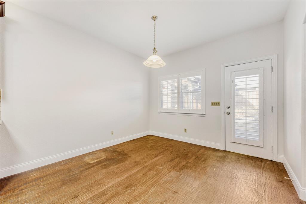 6911 Bradford Estates Drive - Photo 6