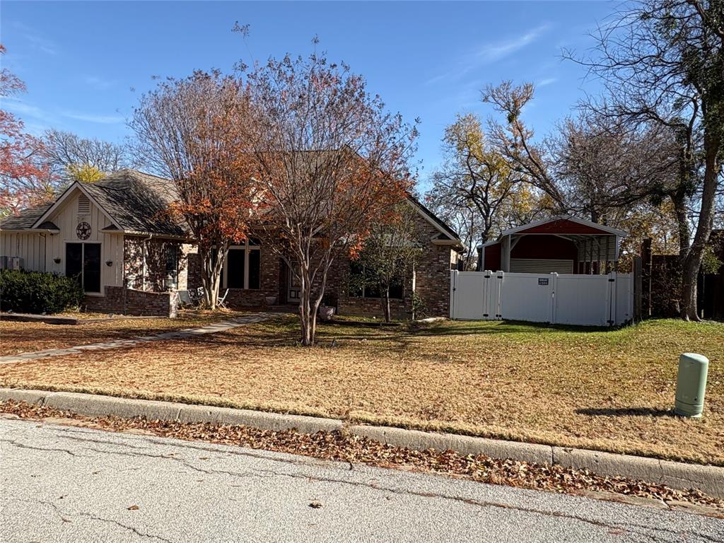 709 Timberview Court N - Photo 2