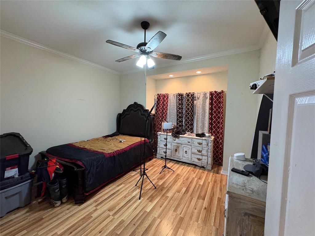 709 Timberview Court N - Photo 9