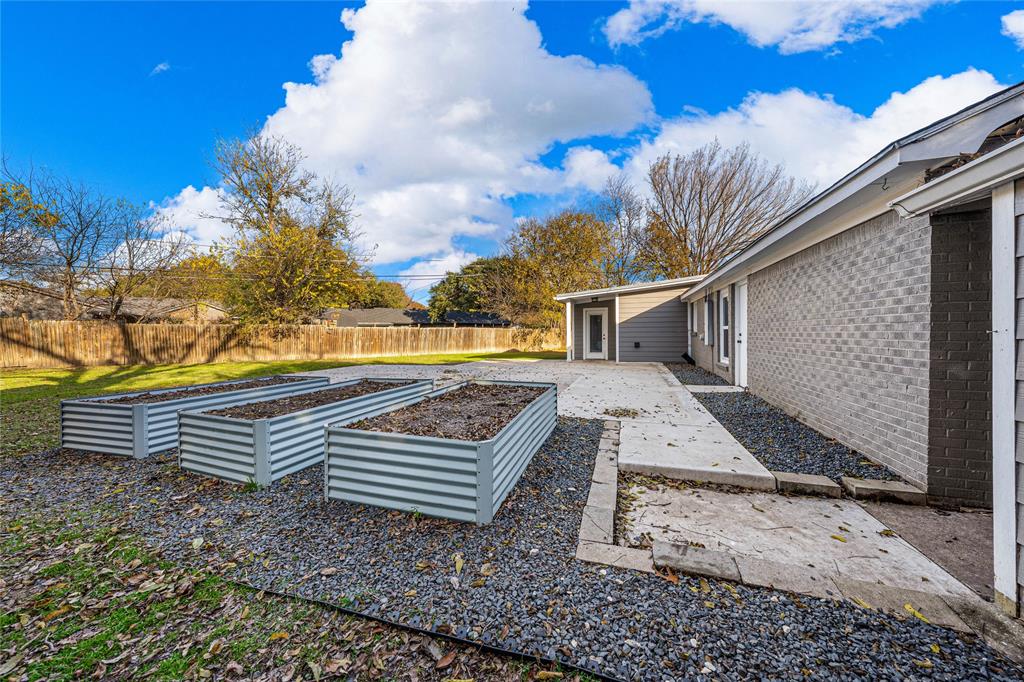 4007 Austin Avenue - Photo 38