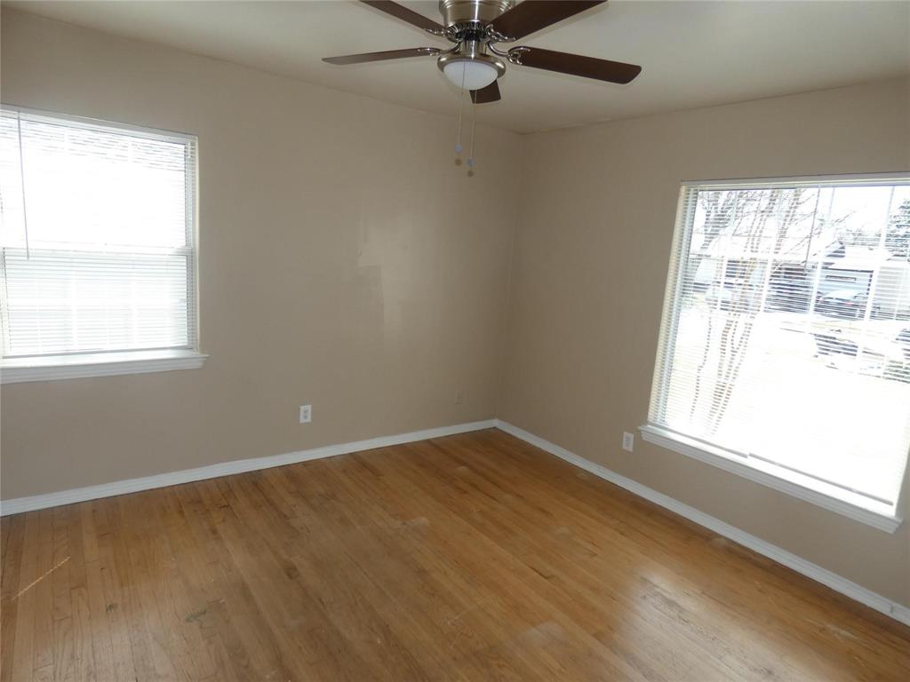 11819 Broadmoor Drive - Photo 10