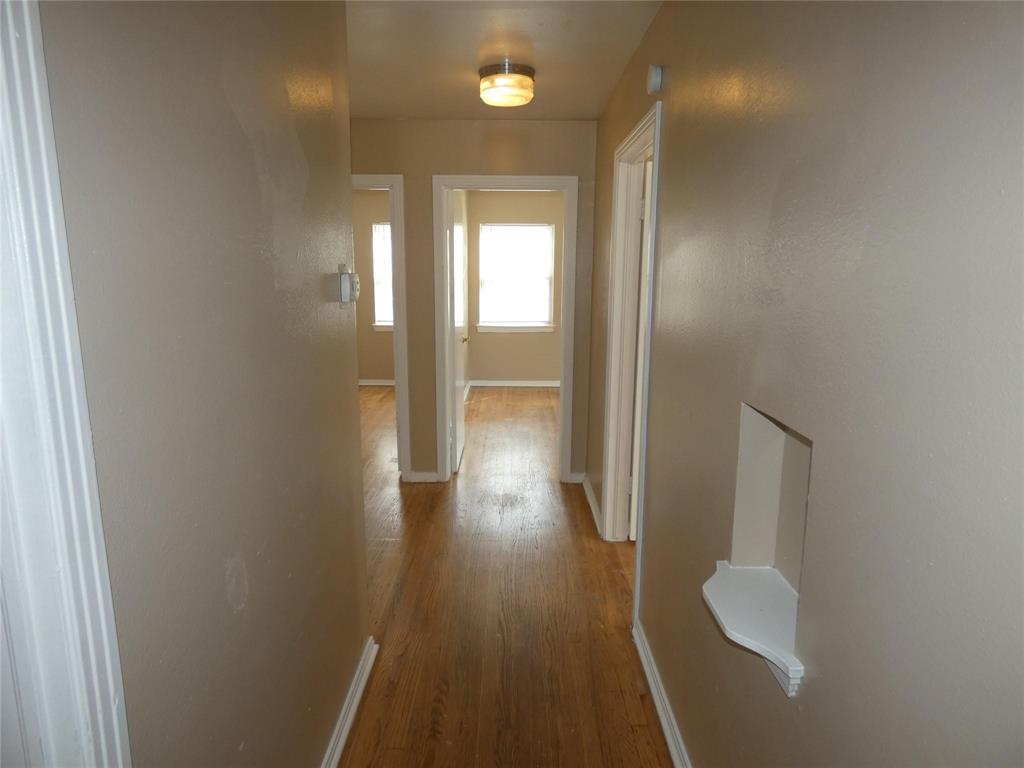 11819 Broadmoor Drive - Photo 7