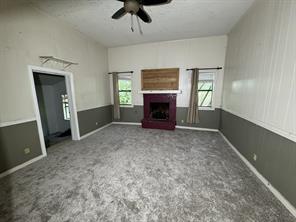 137 CR 2362 - Photo 11