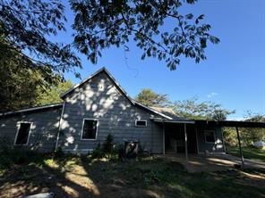 137 CR 2362 - Photo 2