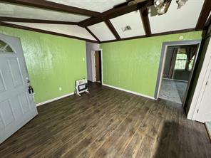 137 CR 2362 - Photo 5