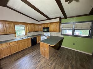 137 CR 2362 - Photo 7
