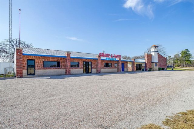 11701 Jacksboro Highway