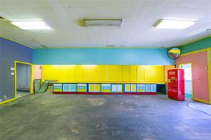 1222 Main Street - Photo 2