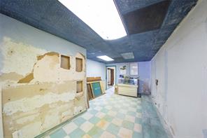 1222 Main Street - Photo 6
