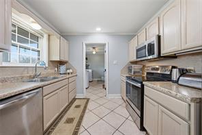 12637 State Highway 19 N - Photo 10