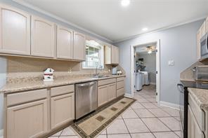 12637 State Highway 19 N - Photo 9