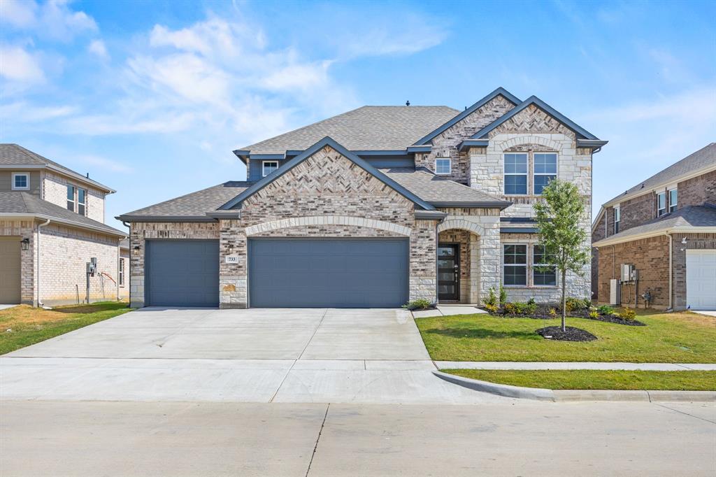 733 Vineyard Way - Photo 1
