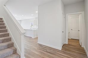733 Vineyard Way - Photo 12