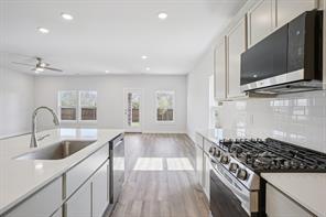 733 Vineyard Way - Photo 8