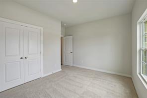 369 Declan Street - Photo 17